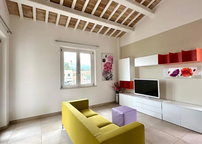 S023 - Sirolo, Magnifico Trilocale Design Con Terrazzo