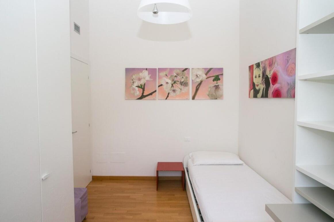 S023 - Sirolo, Magnifico Trilocale Design Con Terrazzo *