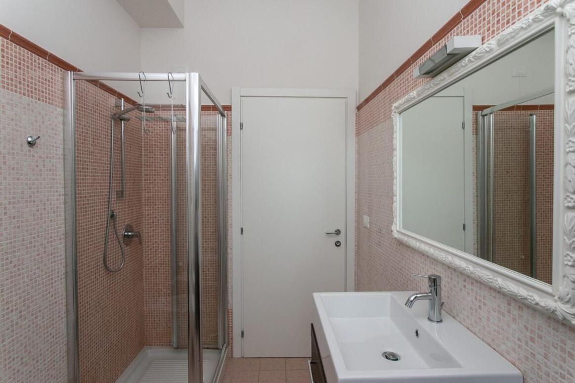 Apartment S023 - Sirolo, Magnifico Trilocale Design Con Terrazzo