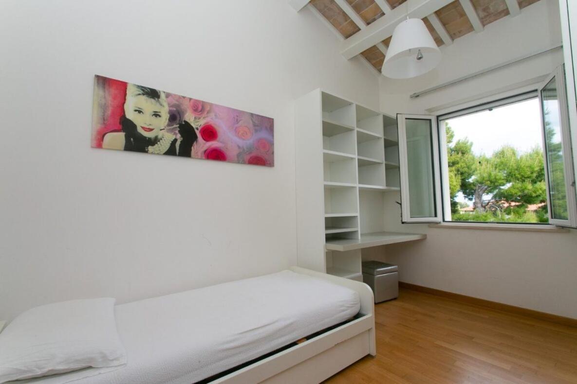 Apartment S023 - Sirolo, Magnifico Trilocale Design Con Terrazzo Sirolo